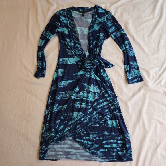 BCBG Alberta Ocean Blue & Turquoise Teal Wrap Dress - Picture 2 of 9